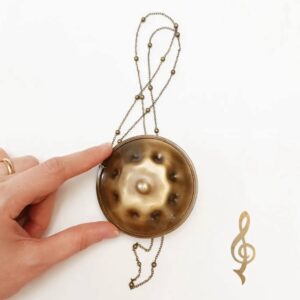 گردنبند فلزی هنگدرام | طراحی زیبا و خاص | رنگ‌های دودی، هفت‌رنگ، طلایی و نقره‌ای